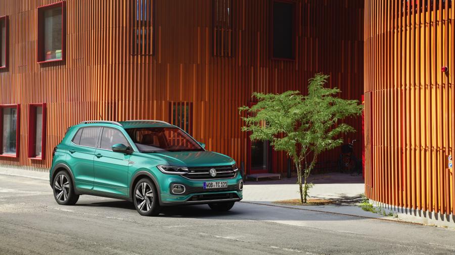  Volkswagen T-Cross R-Line 2019 года  (WW) (фото 1 из 54)